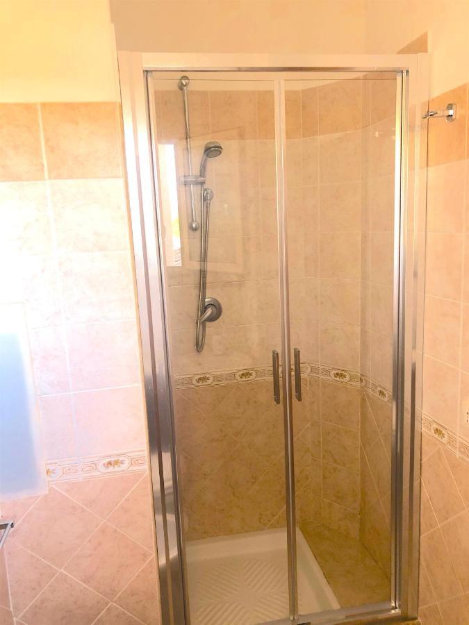 דירות Tergu Monolocale Loredana מראה חיצוני תמונה